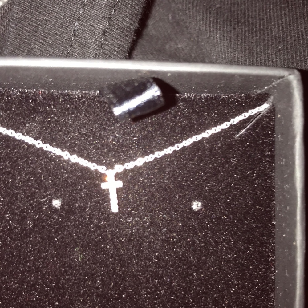 Petite Diamond cross